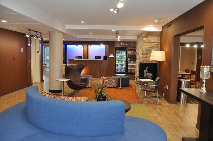 Imagen de los interiores del Hotel Fairfield Inn and Suites By Marriott Ft. Myers/cape Coral. Foto 11