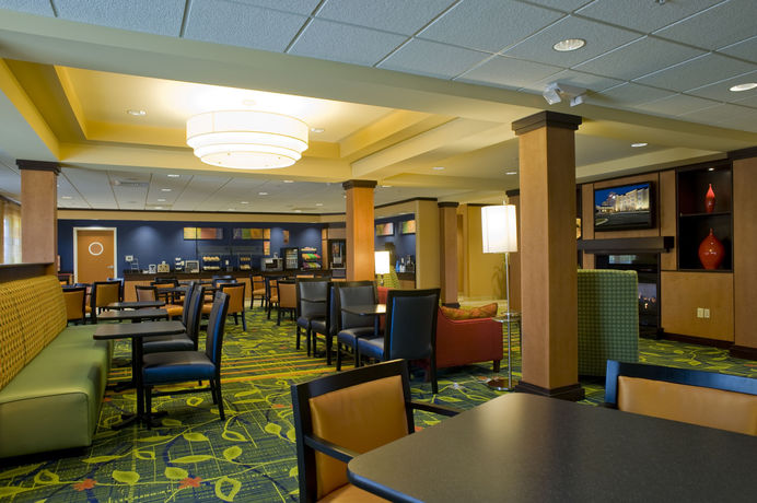 Imagen de los interiores del Hotel Fairfield Inn and Suites By Marriott Gadsden. Foto 14