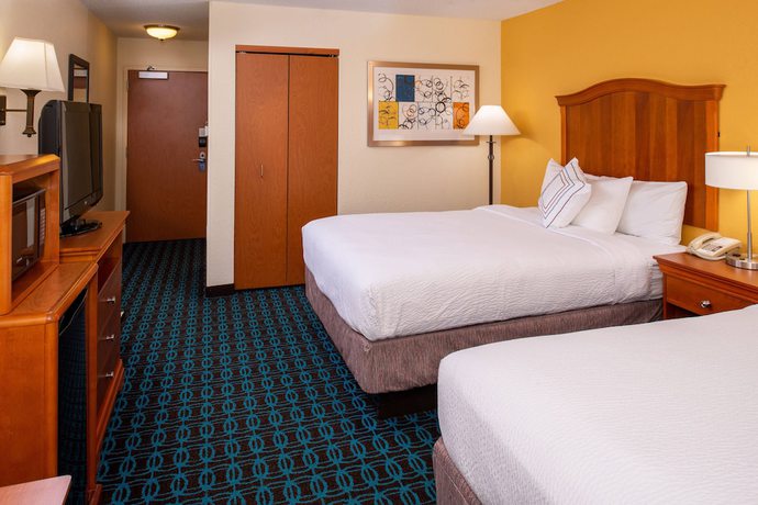 Imagen de la habitación del Hotel Fairfield Inn and Suites By Marriott Greensboro Wendover. Foto 6