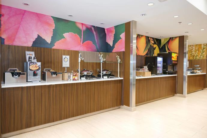 Imagen del bar/restaurante del Hotel Fairfield Inn and Suites By Marriott Greenville Simpsonville. Foto 4