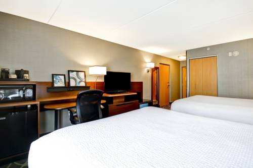 Imagen de la habitación del Hotel Fairfield Inn and Suites By Marriott Guelph. Foto 12