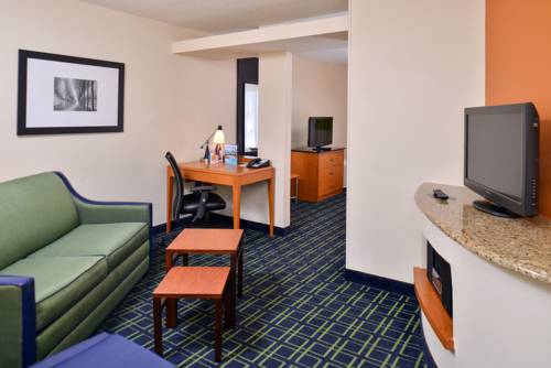 Imagen de la habitación del Hotel Fairfield Inn and Suites By Marriott Gulfport. Foto 3