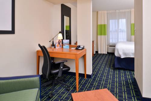 Imagen de la habitación del Hotel Fairfield Inn and Suites By Marriott Gulfport. Foto 5
