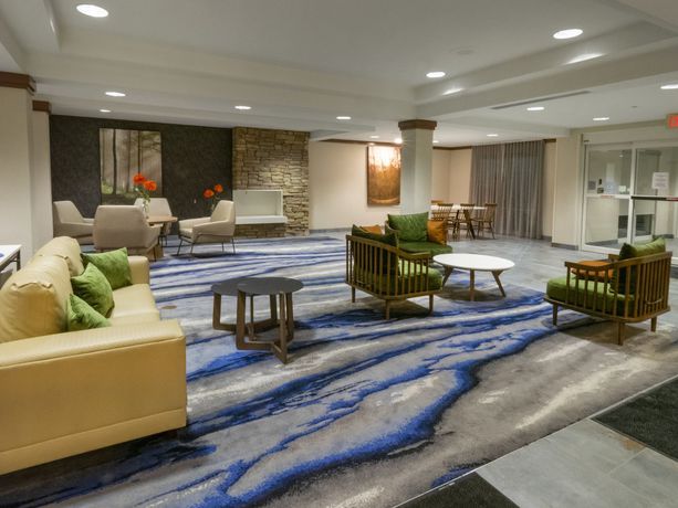 Imagen de los interiores del Hotel Fairfield Inn and Suites By Marriott Hazleton. Foto 12