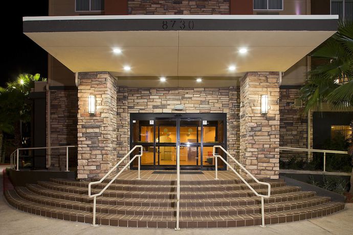 Imagen general del Hotel Fairfield Inn and Suites By Marriott Houston Hobby Airport.. Foto 3