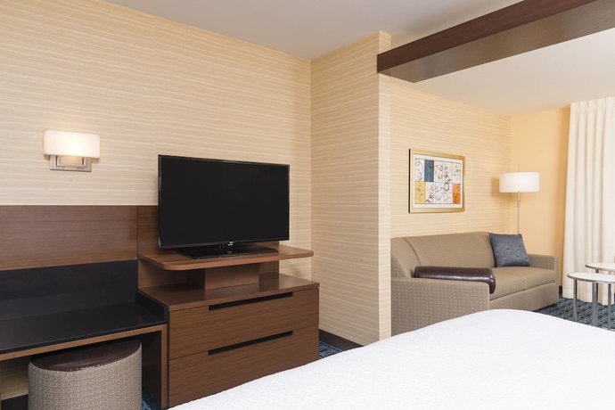 Imagen de la habitación del Hotel Fairfield Inn and Suites By Marriott Indianapolis Fishers. Foto 18