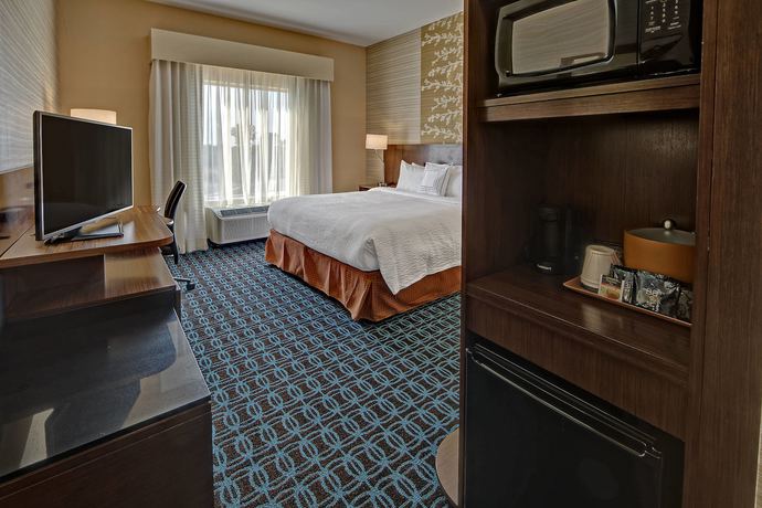 Imagen de la habitación del Hotel Fairfield Inn and Suites By Marriott Jackson. Foto 8