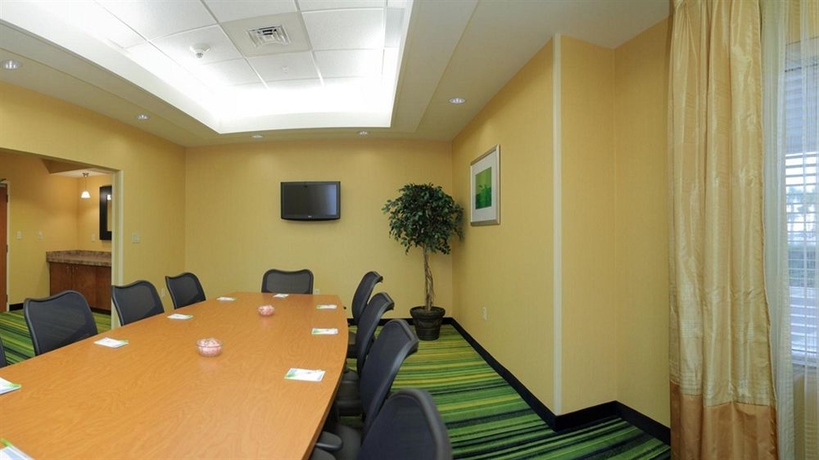 Imagen de los interiores del Hotel Fairfield Inn and Suites By Marriott Jacksonville Beach. Foto 7