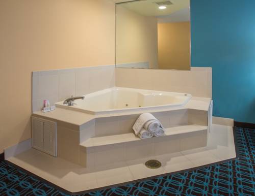 Imagen de la habitación del Hotel Fairfield Inn and Suites By Marriott Jacksonville. Foto 2