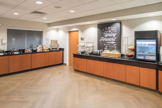 Imagen del bar/restaurante del Hotel Fairfield Inn and Suites By Marriott Kansas City Overland Park. Foto 2