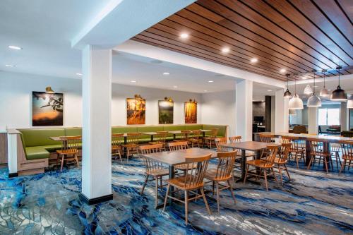 Imagen general del Hotel Fairfield Inn and Suites By Marriott Kelowna. Foto 9