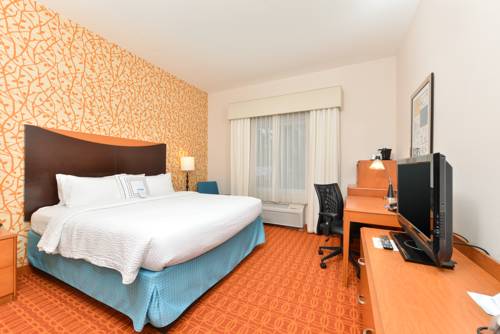 Imagen de la habitación del Hotel Fairfield Inn and Suites By Marriott Kingsland. Foto 7