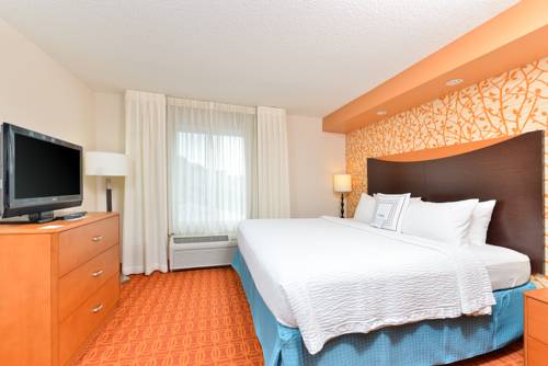 Imagen de la habitación del Hotel Fairfield Inn and Suites By Marriott Kingsland. Foto 8