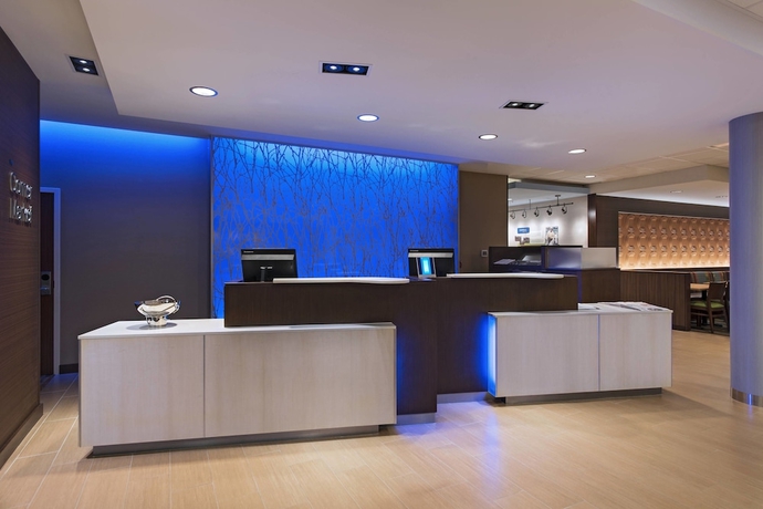 Imagen de los interiores del Hotel Fairfield Inn and Suites By Marriott La Crosse Downtown. Foto 11