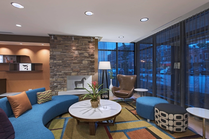 Imagen de los interiores del Hotel Fairfield Inn and Suites By Marriott La Crosse Downtown. Foto 12