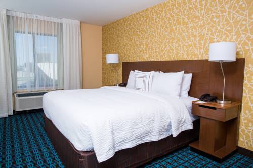 Imagen de la habitación del Hotel Fairfield Inn and Suites By Marriott Lincoln Southeast. Foto 3