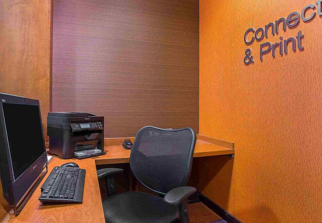 Imagen de la habitación del Hotel Fairfield Inn and Suites By Marriott Louisville East. Foto 6