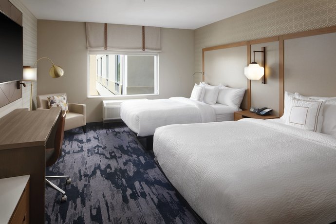 Imagen de la habitación del Hotel Fairfield Inn and Suites By Marriott Louisville Northeast. Foto 4