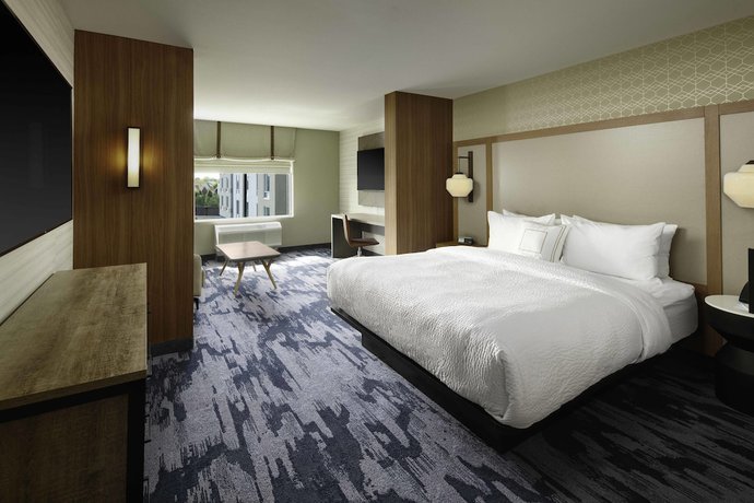 Imagen de la habitación del Hotel Fairfield Inn and Suites By Marriott Louisville Northeast. Foto 10