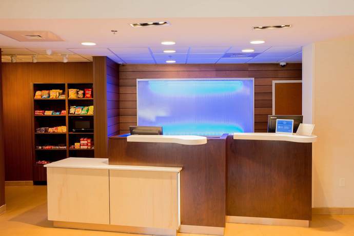 Imagen de los interiores del Hotel Fairfield Inn and Suites By Marriott Lumberton. Foto 12