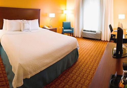 Imagen de la habitación del Hotel Fairfield Inn and Suites By Marriott Lumberton. Foto 3