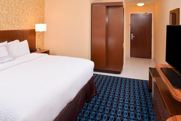 Imagen de la habitación del Hotel Fairfield Inn and Suites By Marriott Martinsburg. Foto 9
