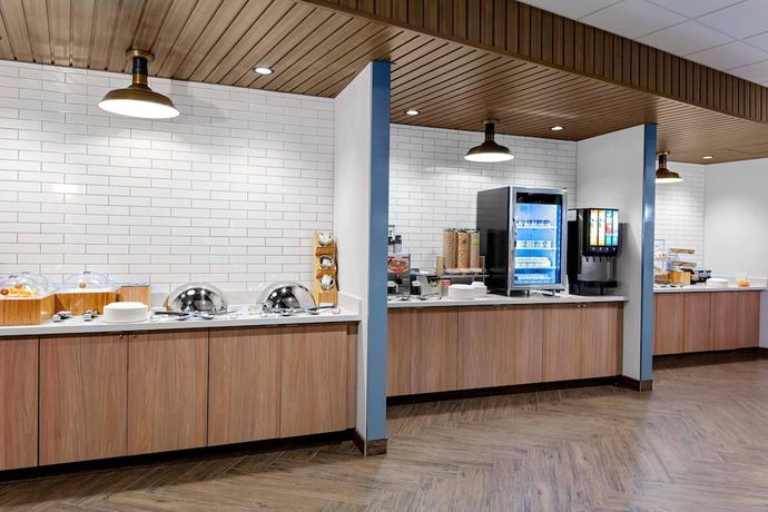 Imagen del bar/restaurante del Hotel Fairfield Inn and Suites By Marriott Memphis Collierville. Foto 3
