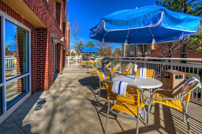 Imagen de los exteriores del Hotel Fairfield Inn and Suites By Marriott Memphis Germantown. Foto 10