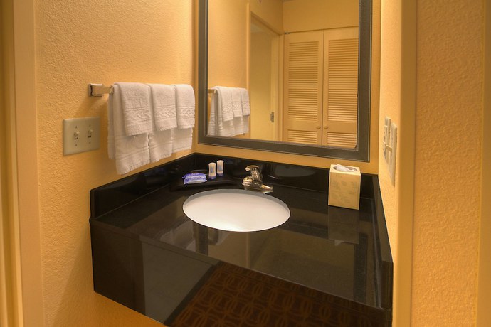 Imagen de la habitación del Hotel Fairfield Inn and Suites By Marriott Memphis Germantown. Foto 6