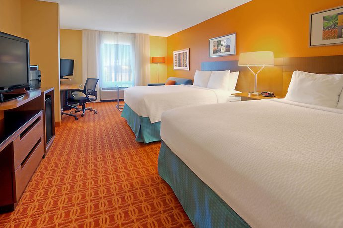 Imagen de la habitación del Hotel Fairfield Inn and Suites By Marriott Memphis Germantown. Foto 9