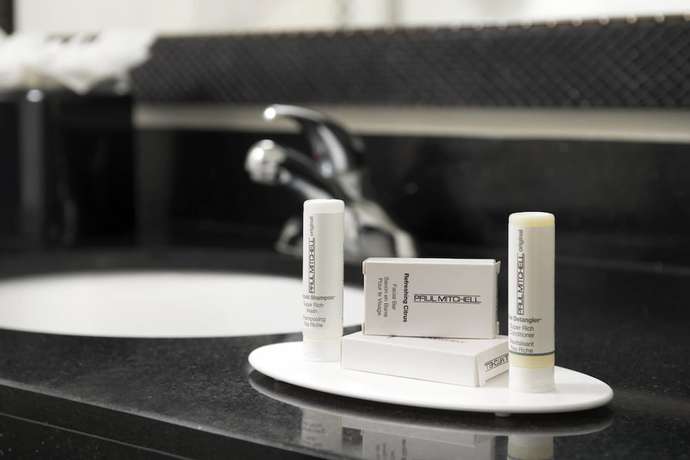 Imagen de la habitación del Hotel Fairfield Inn and Suites By Marriott Miami Airport South. Foto 15