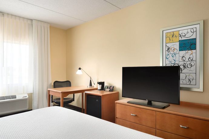Imagen de la habitación del Hotel Fairfield Inn and Suites By Marriott Minneapolis Bloomington/mall Of America. Foto 3
