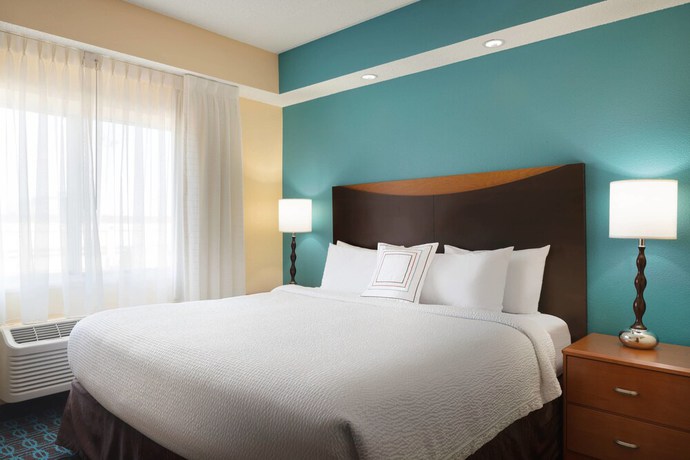 Imagen del bar/restaurante del Hotel Fairfield Inn and Suites By Marriott Minneapolis Bloomington/mall Of America. Foto 2