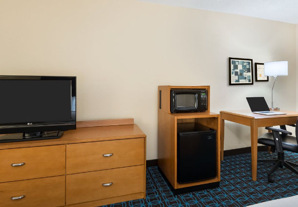 Imagen de la habitación del Hotel Fairfield Inn and Suites By Marriott Mobile. Foto 5