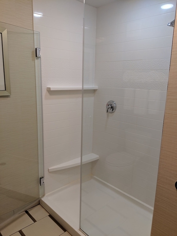 Imagen de la habitación del Hotel Fairfield Inn and Suites By Marriott Moncton. Foto 15