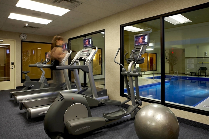 Imagen general del Hotel Fairfield Inn and Suites By Marriott Montreal Airport. Foto 4