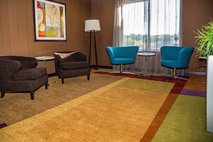 Imagen de los interiores del Hotel Fairfield Inn and Suites By Marriott Morgantown. Foto 17