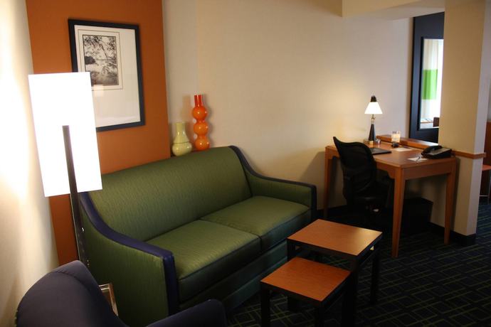 Imagen de la habitación del Hotel Fairfield Inn and Suites By Marriott Morgantown. Foto 14