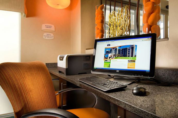 Imagen de los interiores del Hotel Fairfield Inn and Suites By Marriott New Braunfels. Foto 16