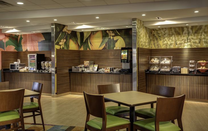 Imagen de los interiores del Hotel Fairfield Inn and Suites By Marriott Omaha West. Foto 11