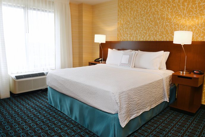 Imagen de la habitación del Hotel Fairfield Inn and Suites By Marriott Omaha West. Foto 8