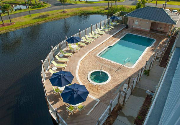 Imagen de la piscina del Hotel Fairfield Inn and Suites By Marriott Orange Beach. Foto 11