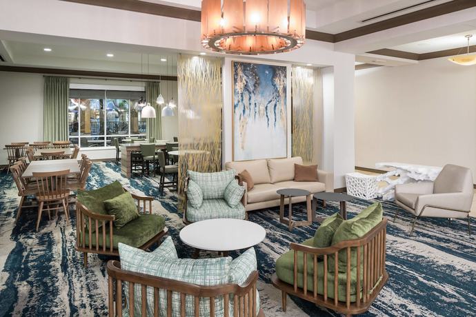 Imagen de los interiores del Hotel Fairfield Inn and Suites By Marriott Orlando At Seaworld. Foto 15