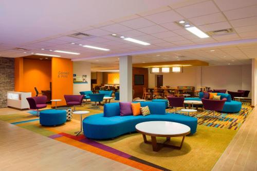 Imagen general del Hotel Fairfield Inn and Suites By Marriott Paramus. Foto 4