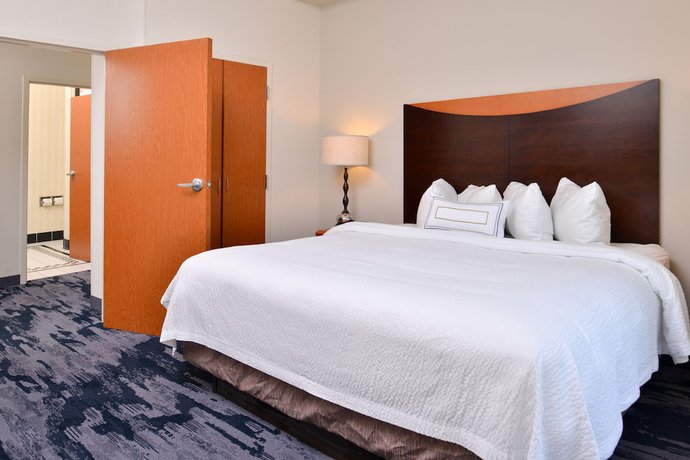 Imagen de la habitación del Hotel Fairfield Inn and Suites By Marriott Pelham. Foto 19