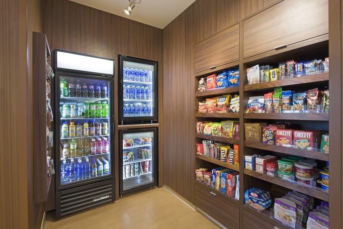 Imagen de los interiores del Hotel Fairfield Inn and Suites By Marriott Phoenix Tempe/airport. Foto 9