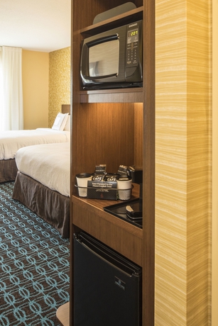 Imagen de la habitación del Hotel Fairfield Inn and Suites By Marriott Pittsburgh North/mccandless Crossing. Foto 14