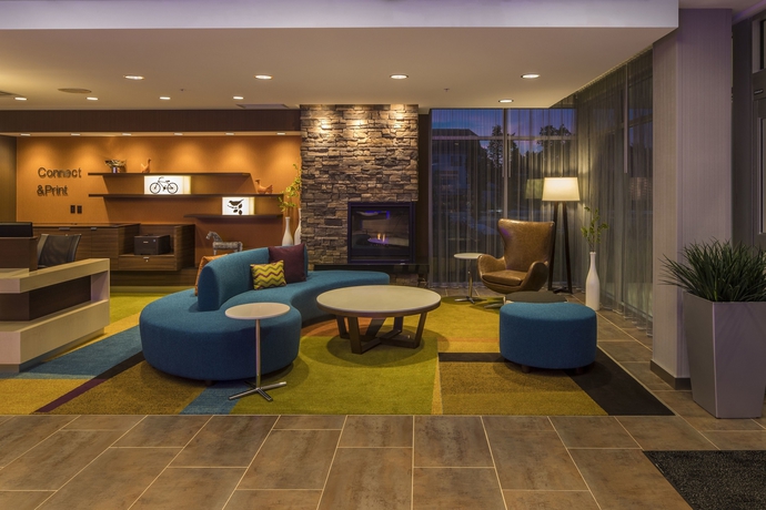 Imagen de los interiores del Hotel Fairfield Inn and Suites By Marriott Pittsburgh North/mccandless Crossing. Foto 19
