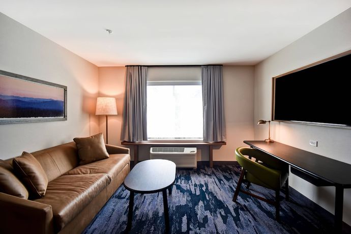 Imagen de la habitación del Hotel Fairfield Inn and Suites By Marriott Plymouth. Foto 5