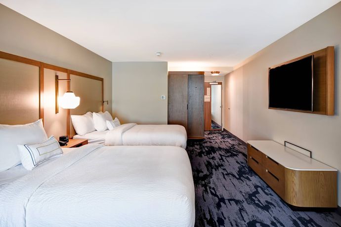 Imagen de la habitación del Hotel Fairfield Inn and Suites By Marriott Plymouth. Foto 18